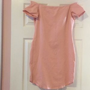 pretty in pink dress✨